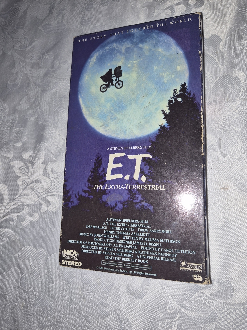 E.T. The Extra-Terrestrial VHS Movie - Blue